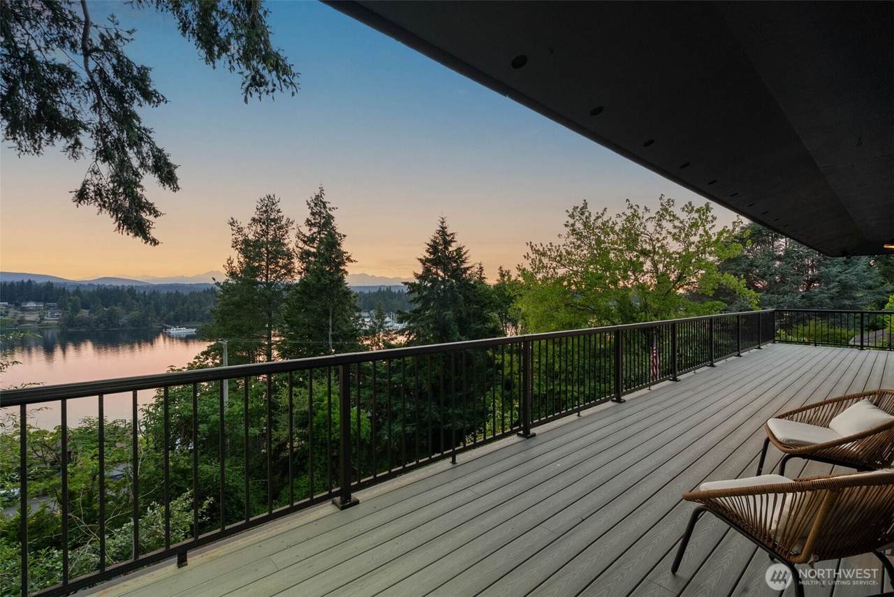 2511 Baymont Place - Photo 1