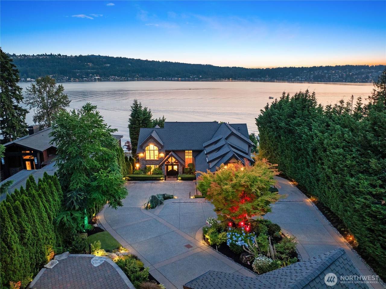 2845 Lake Sammamish Parkway - Photo 1