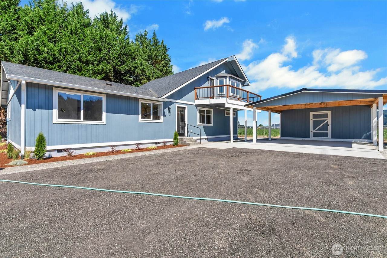 16221 75th Street - Photo 1