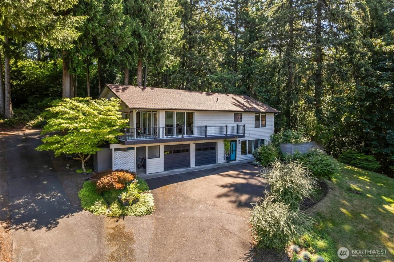 104 Mcmenomy Drive - Photo 1