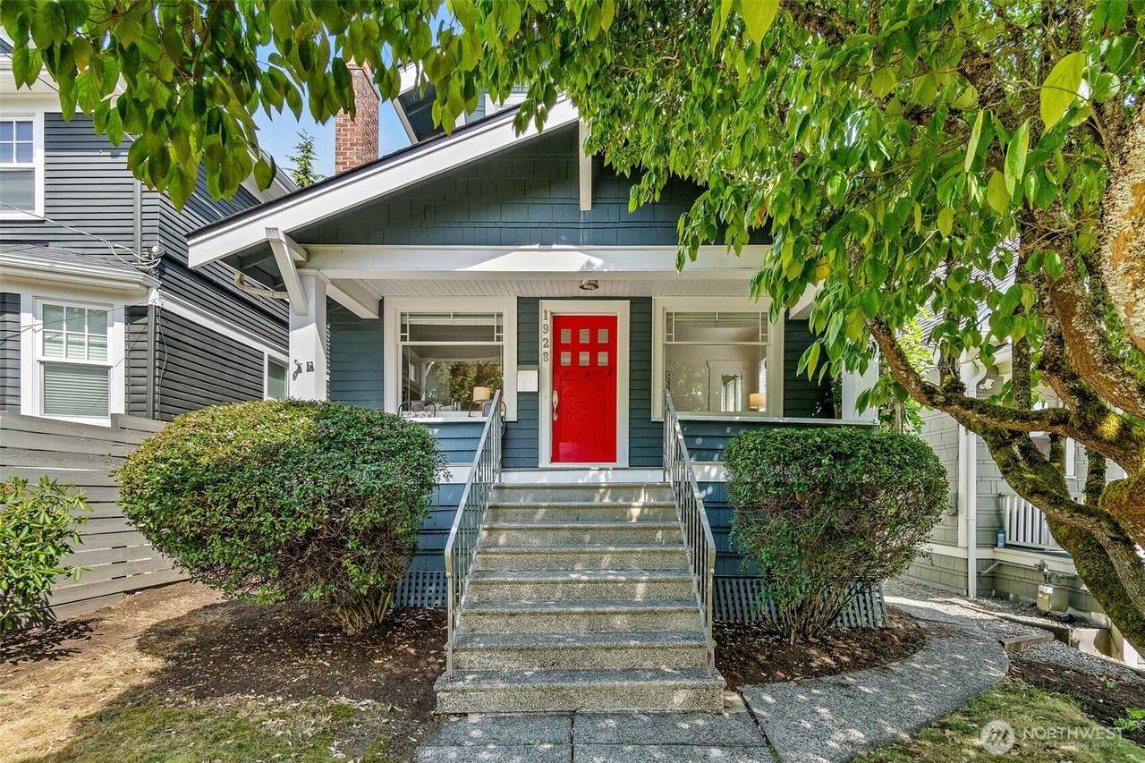 1928 9th Avenue - Photo 1