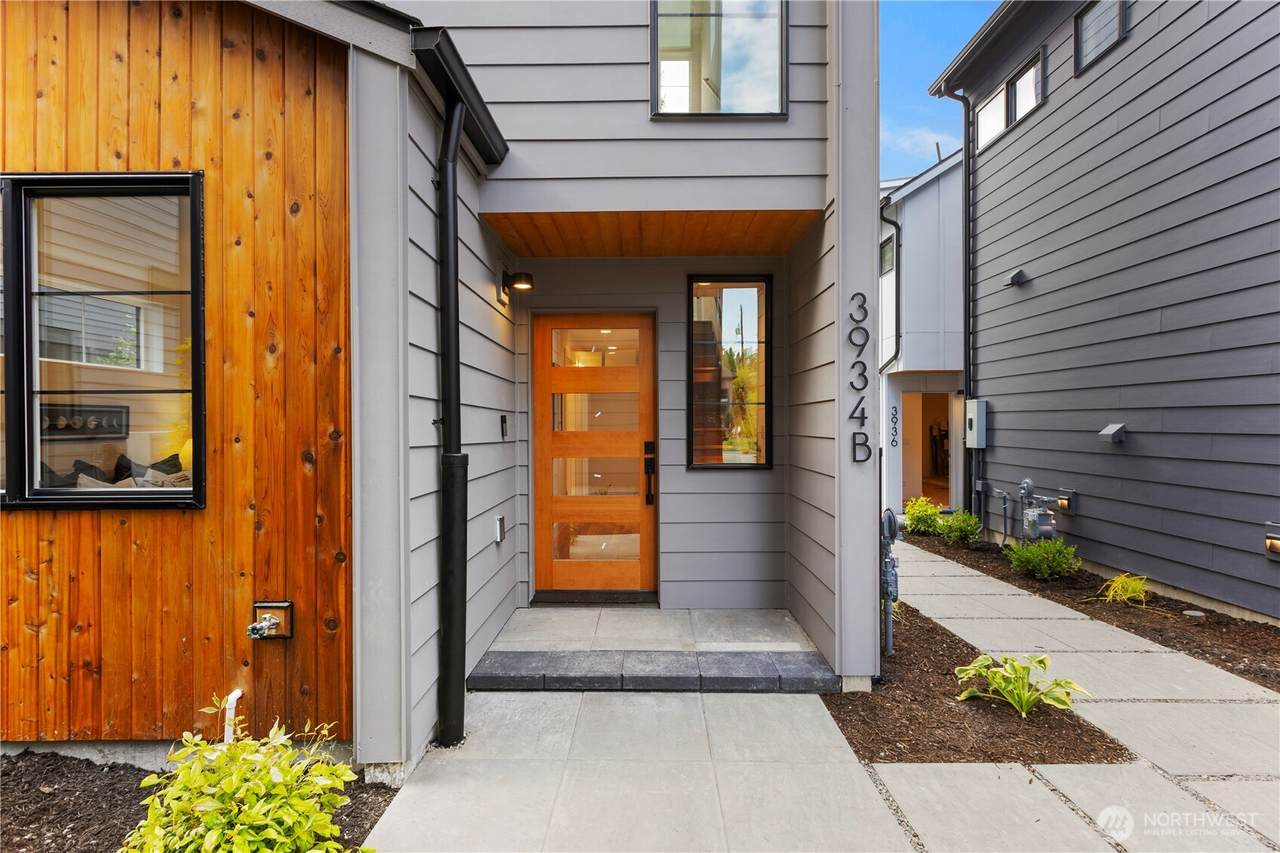 3934 B Angeline Street - Photo 1