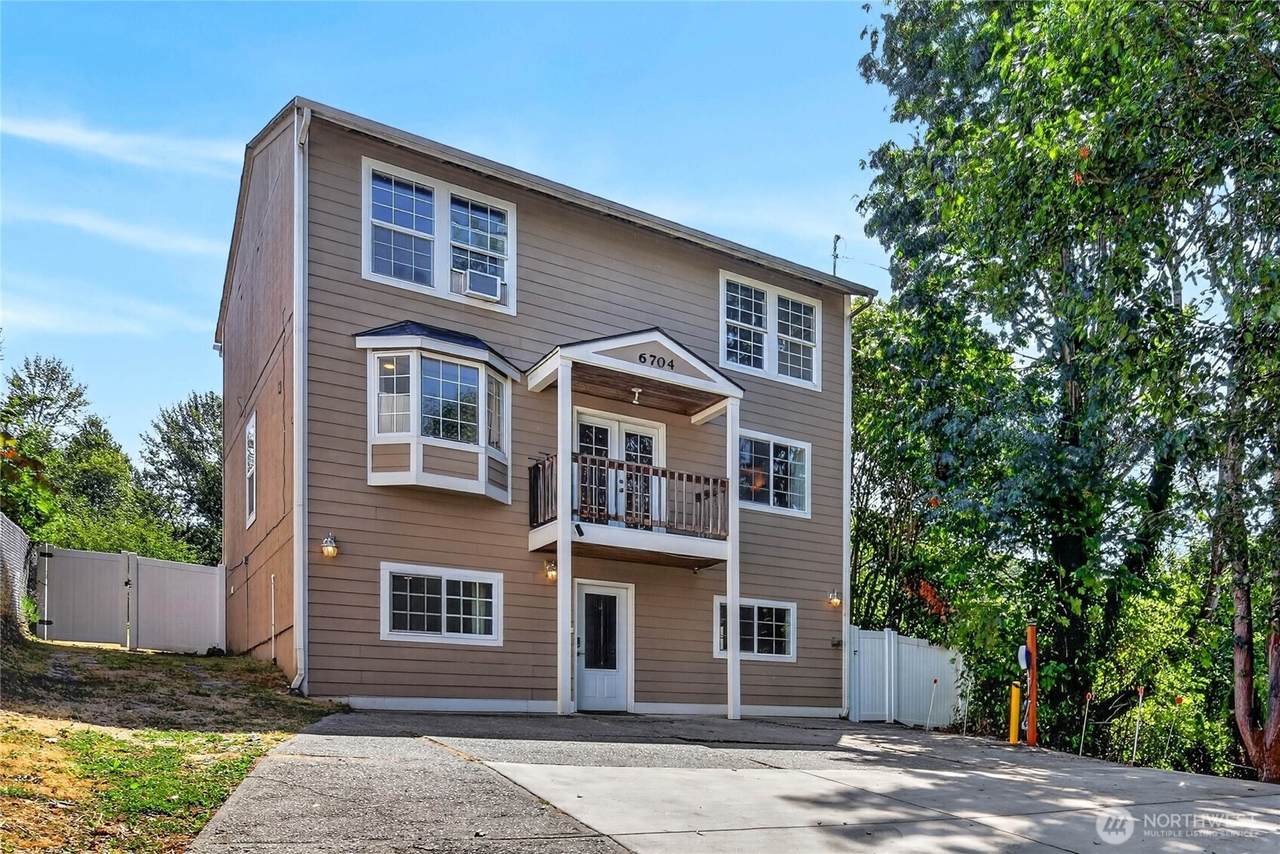 6704 23rd Avenue - Photo 1