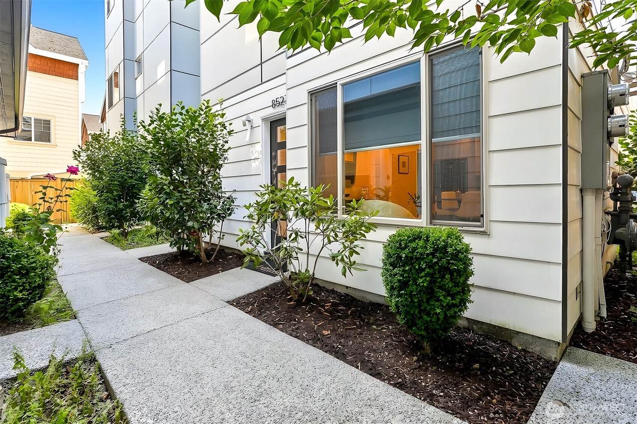 8527 Interlake Avenue - Photo 1