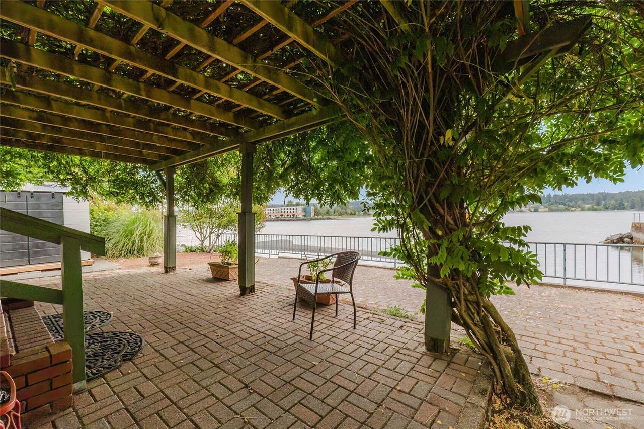 9234 Bay Shore Drive - Photo 1