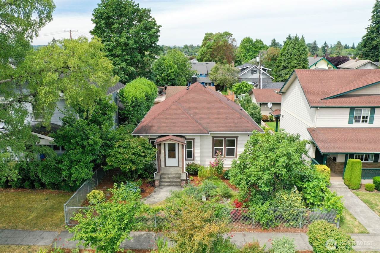 907 Pearl Street - Photo 1