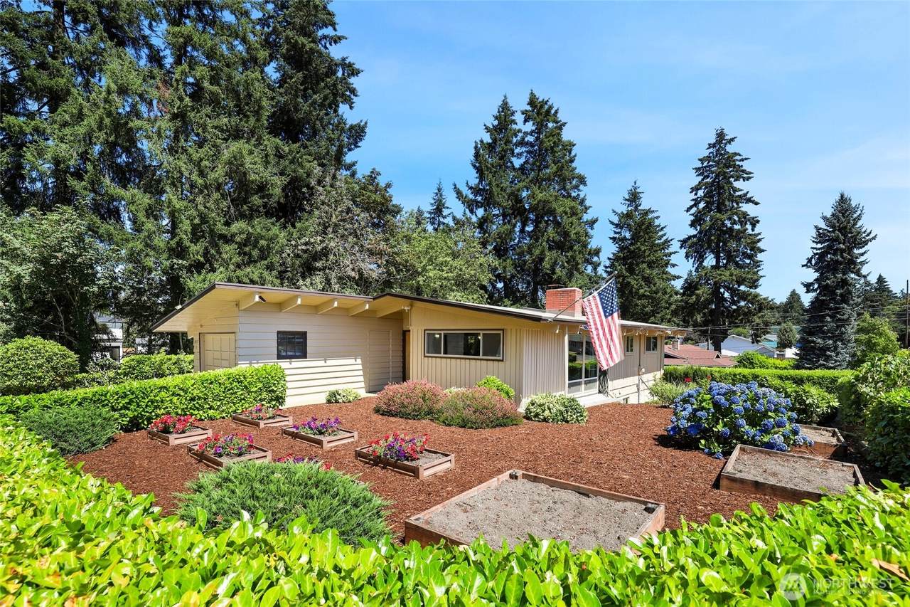 10013 Barnes Lane - Photo 1