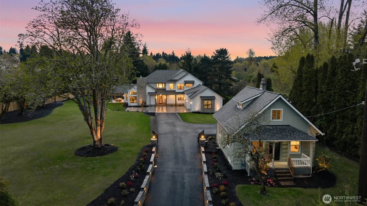 17218 & 17220 Woodinville-Duvall Road - Photo 1