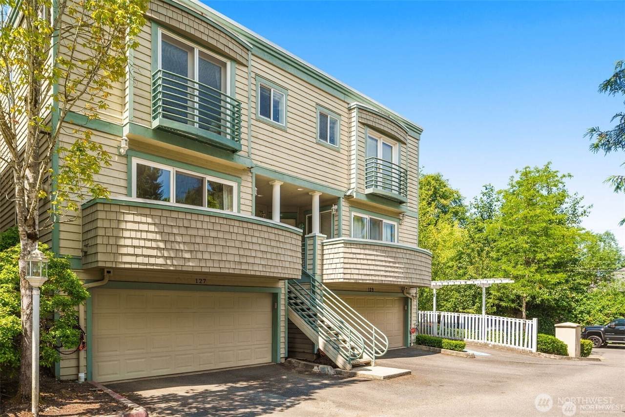 104 9th Lane - Photo 1