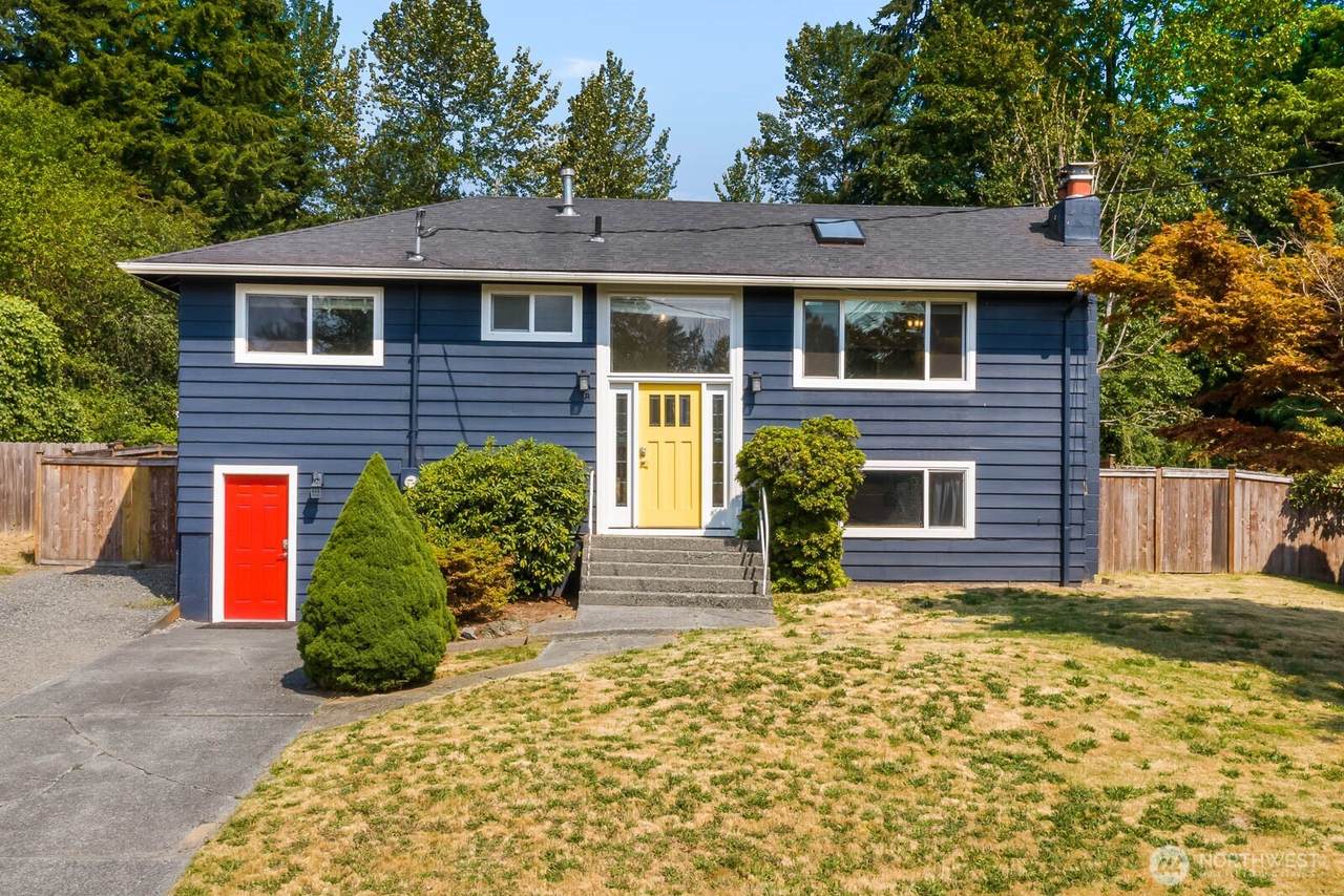 12450 169th Ave Se - Photo 1