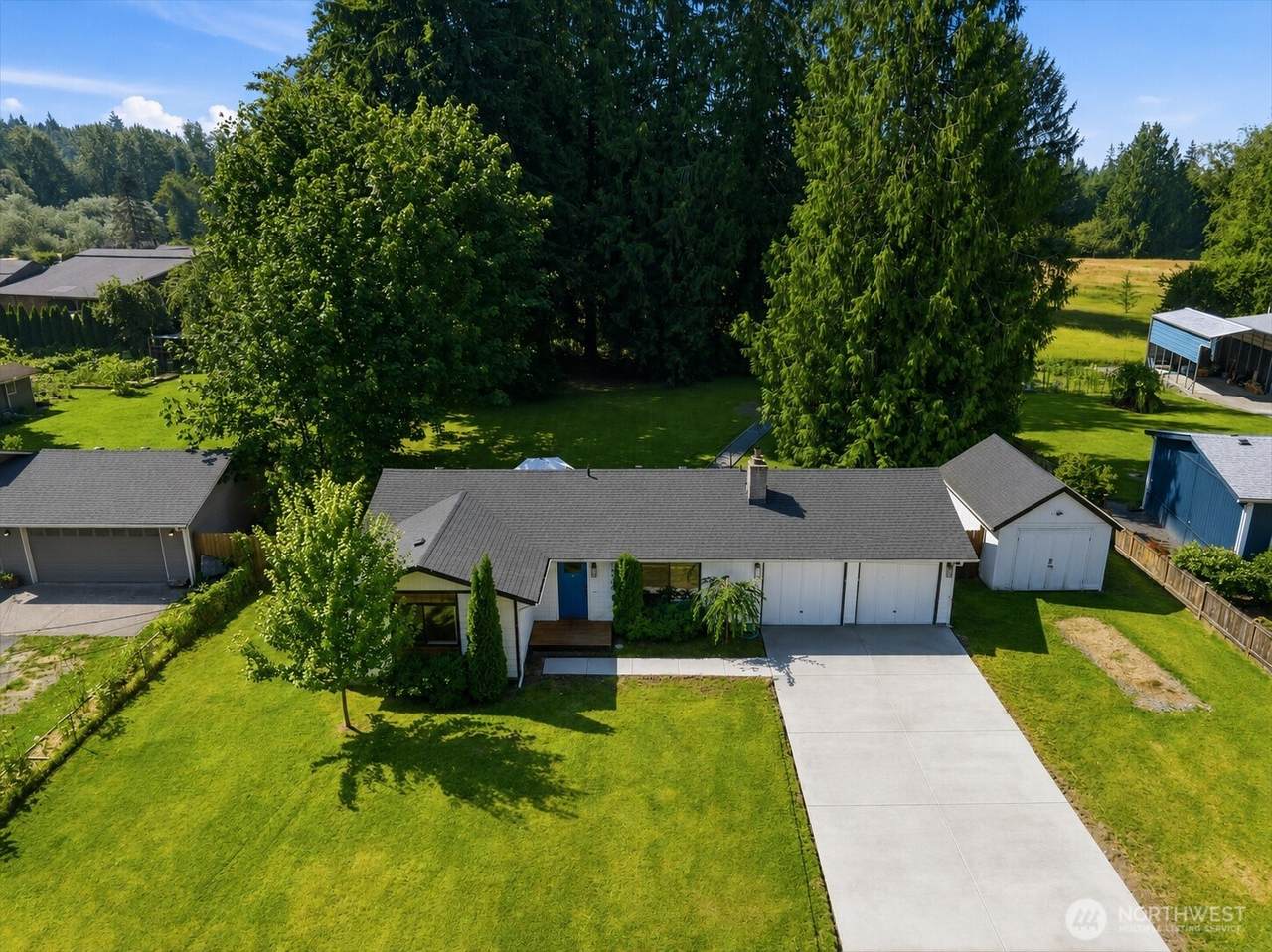 15906 82nd Street - Photo 1