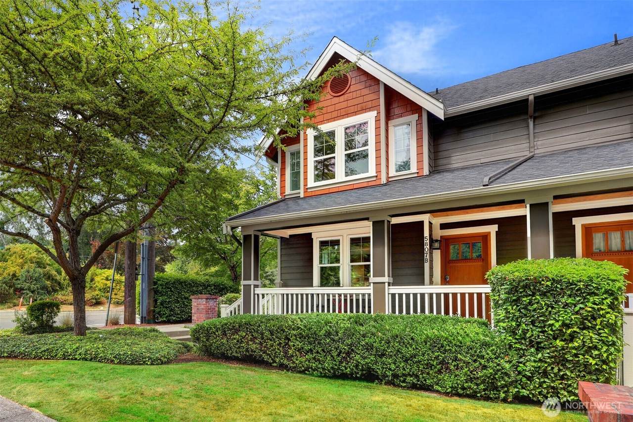 5807 B 55th Avenue - Photo 1