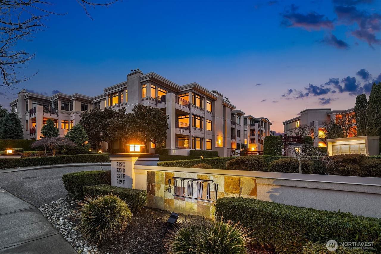 530 Lake Street - Photo 1