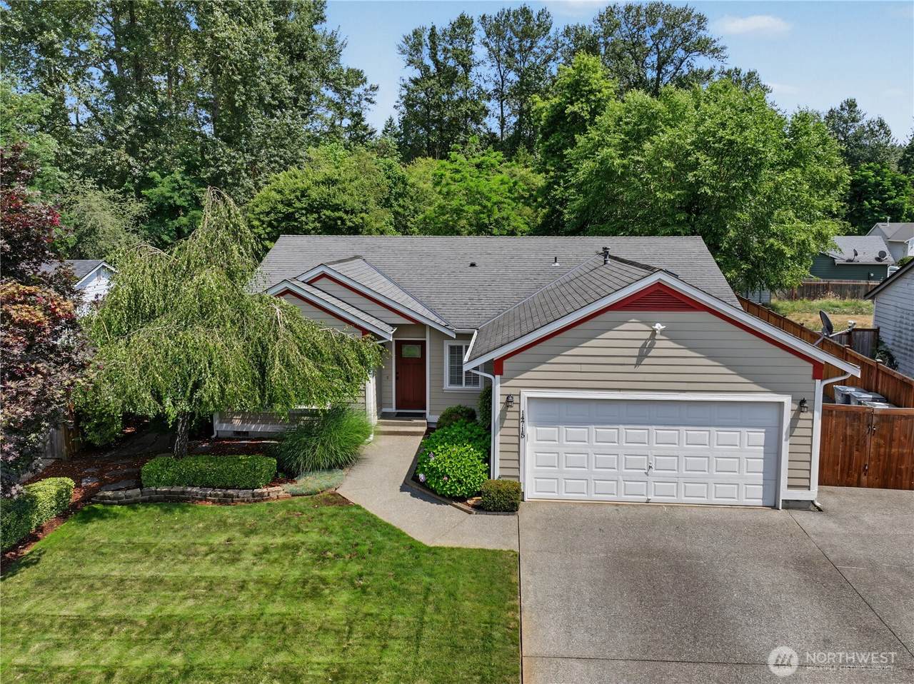 14715 151st Avenue - Photo 1