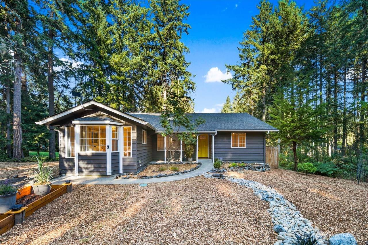 11107 Tahoma Drive - Photo 1