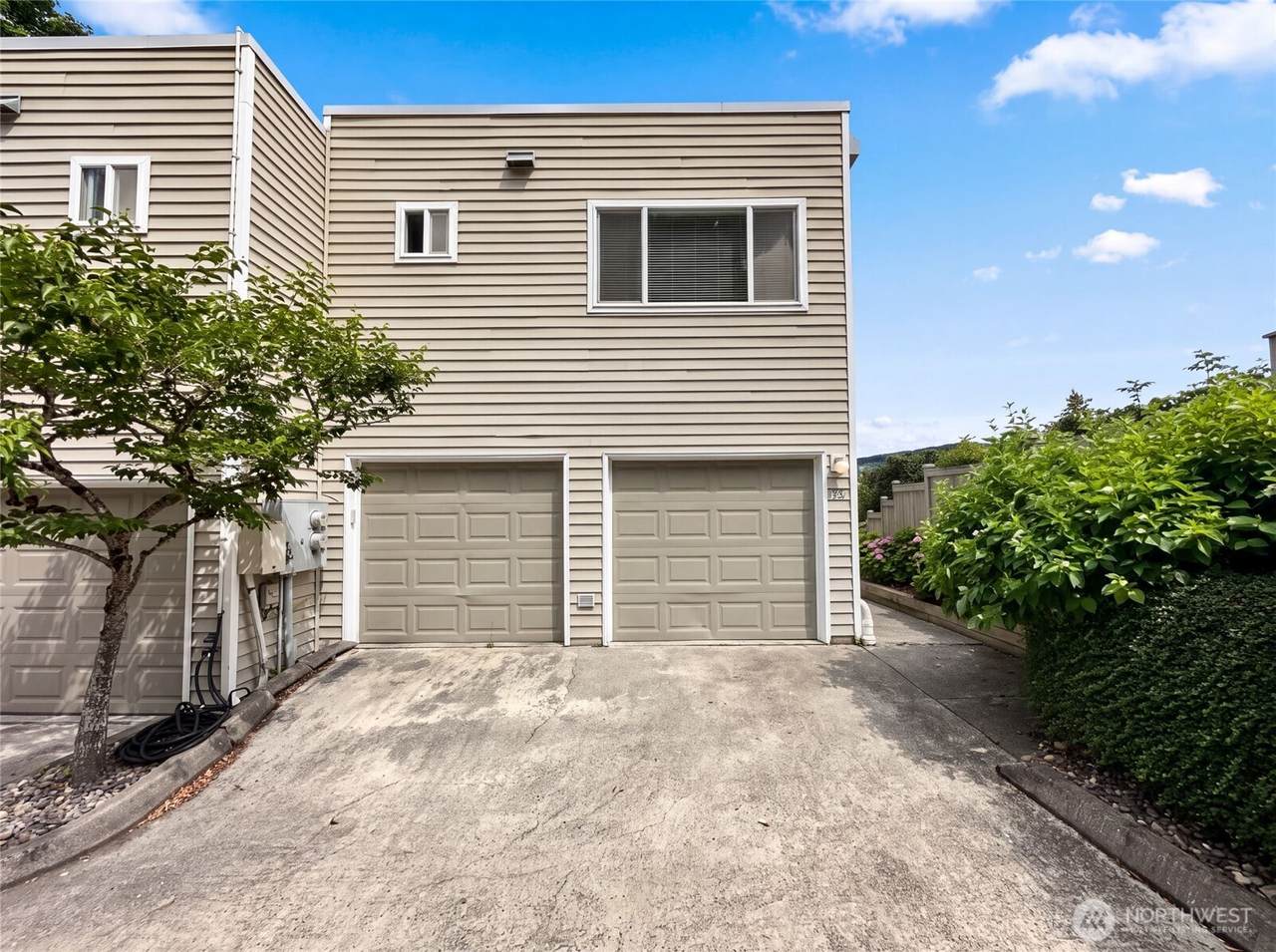 2325 Harbor Avenue - Photo 1