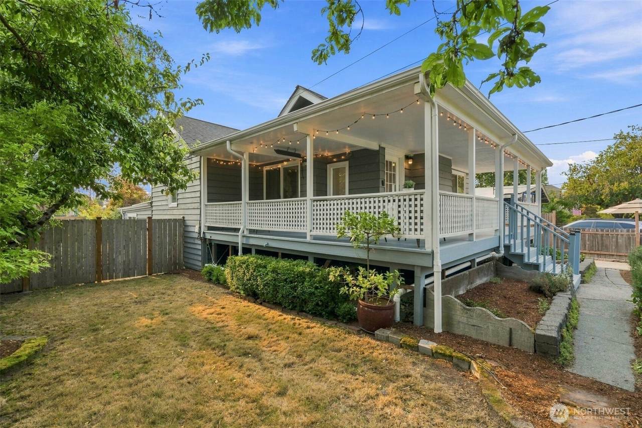 8121 11th Avenue - Photo 1