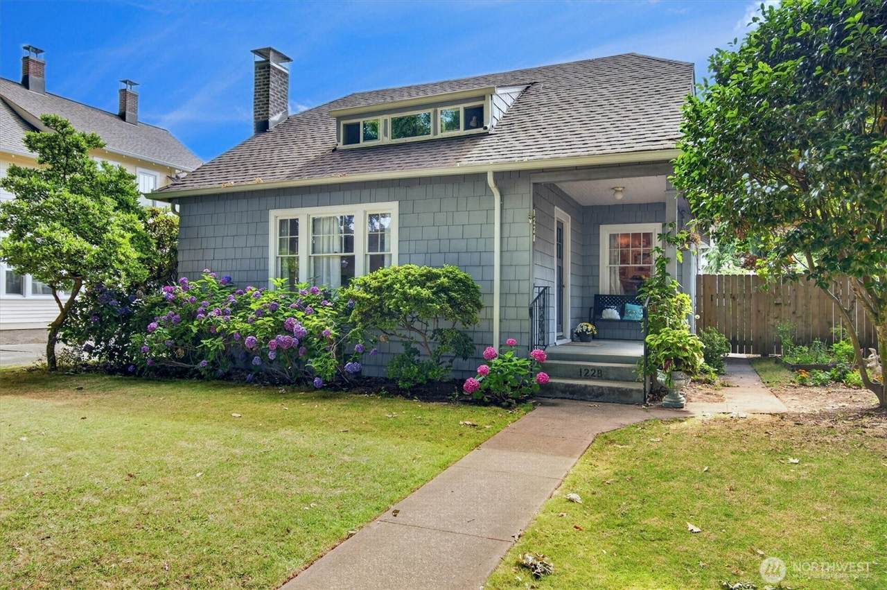 1228 22nd Avenue - Photo 1