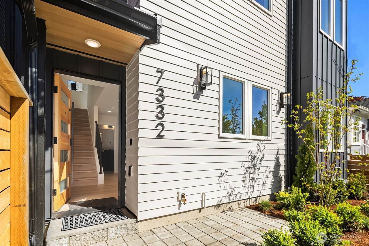 7332 25th Avenue - Photo 1
