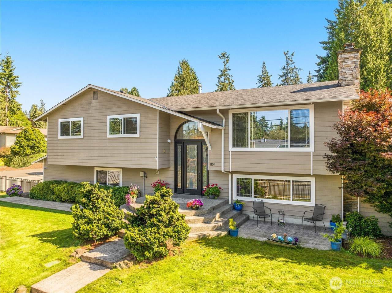 804 15th Street - Photo 1