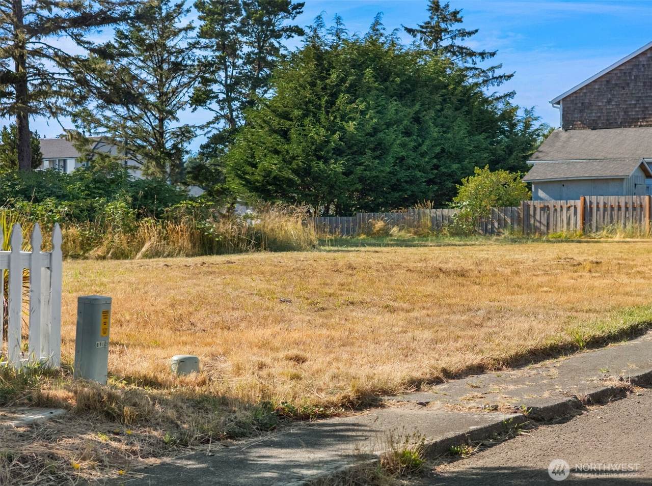 2703 Sea Crest Avenue - Photo 1