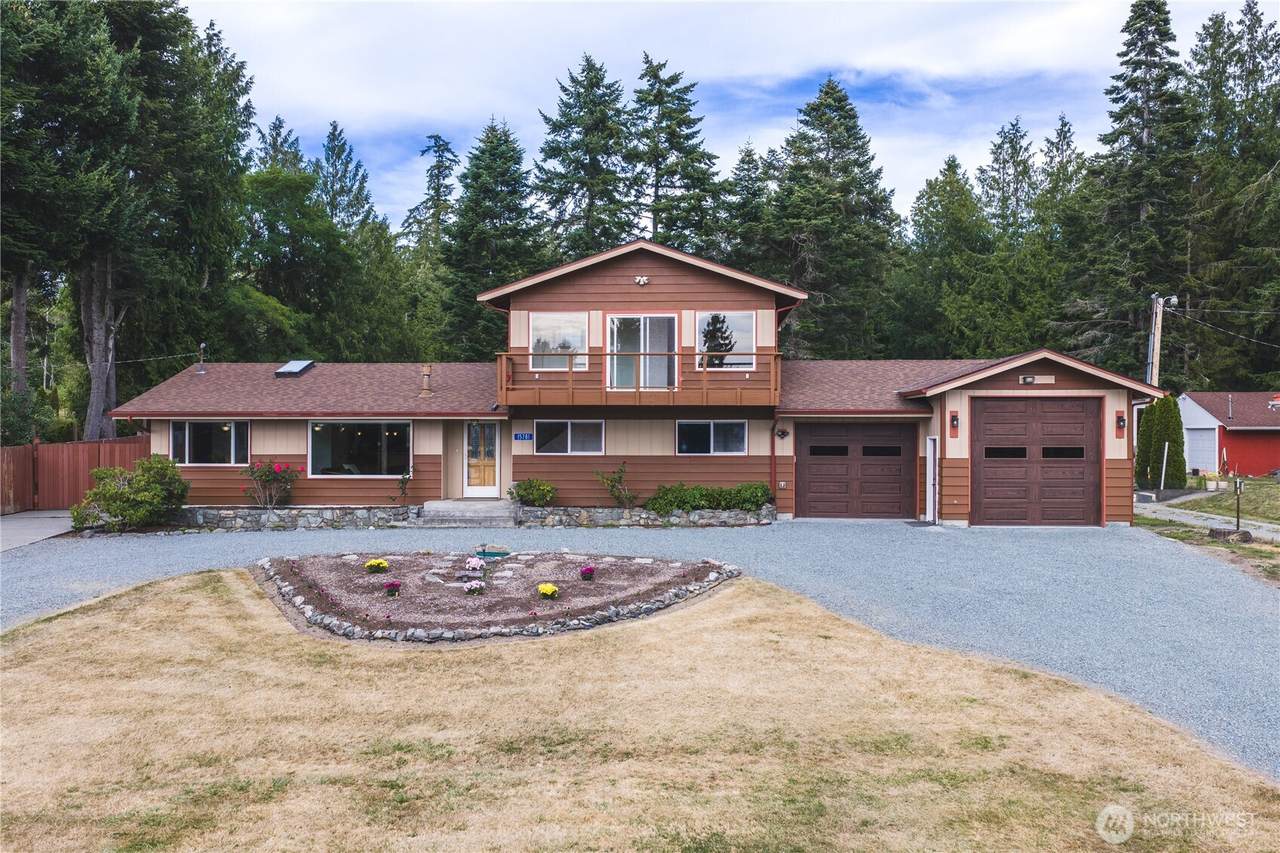 15781 Snee Oosh Road - Photo 1