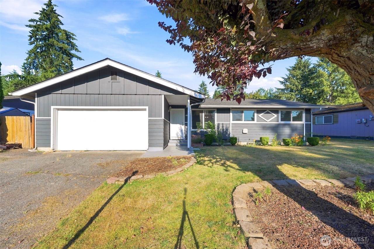 14229 55th Avenue - Photo 1