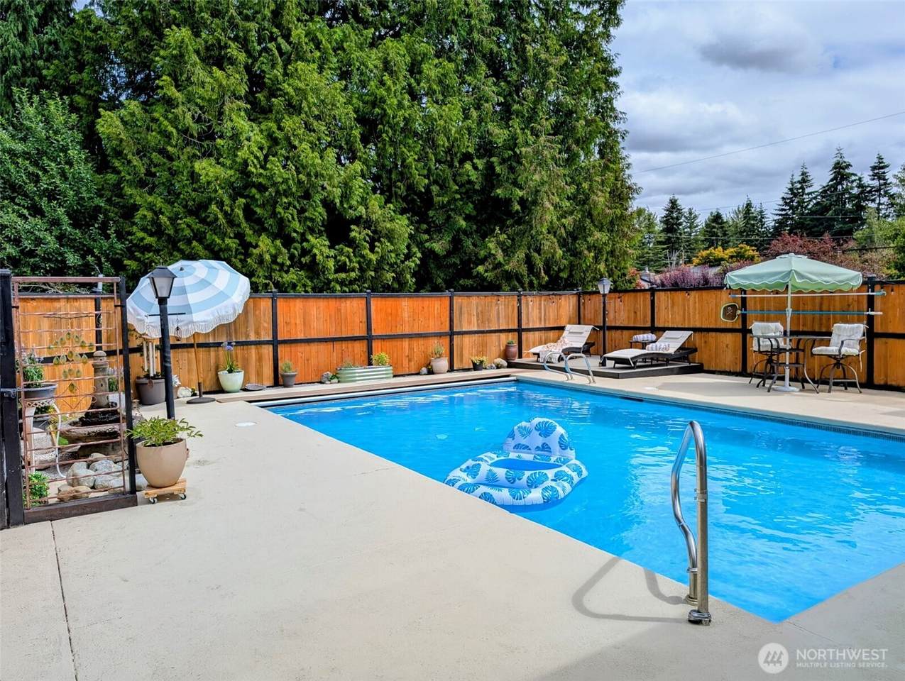 224 166th Street - Photo 1