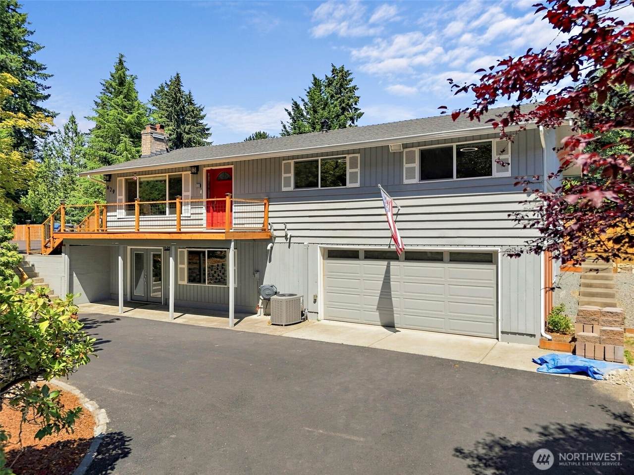 629 43rd Avenue - Photo 1