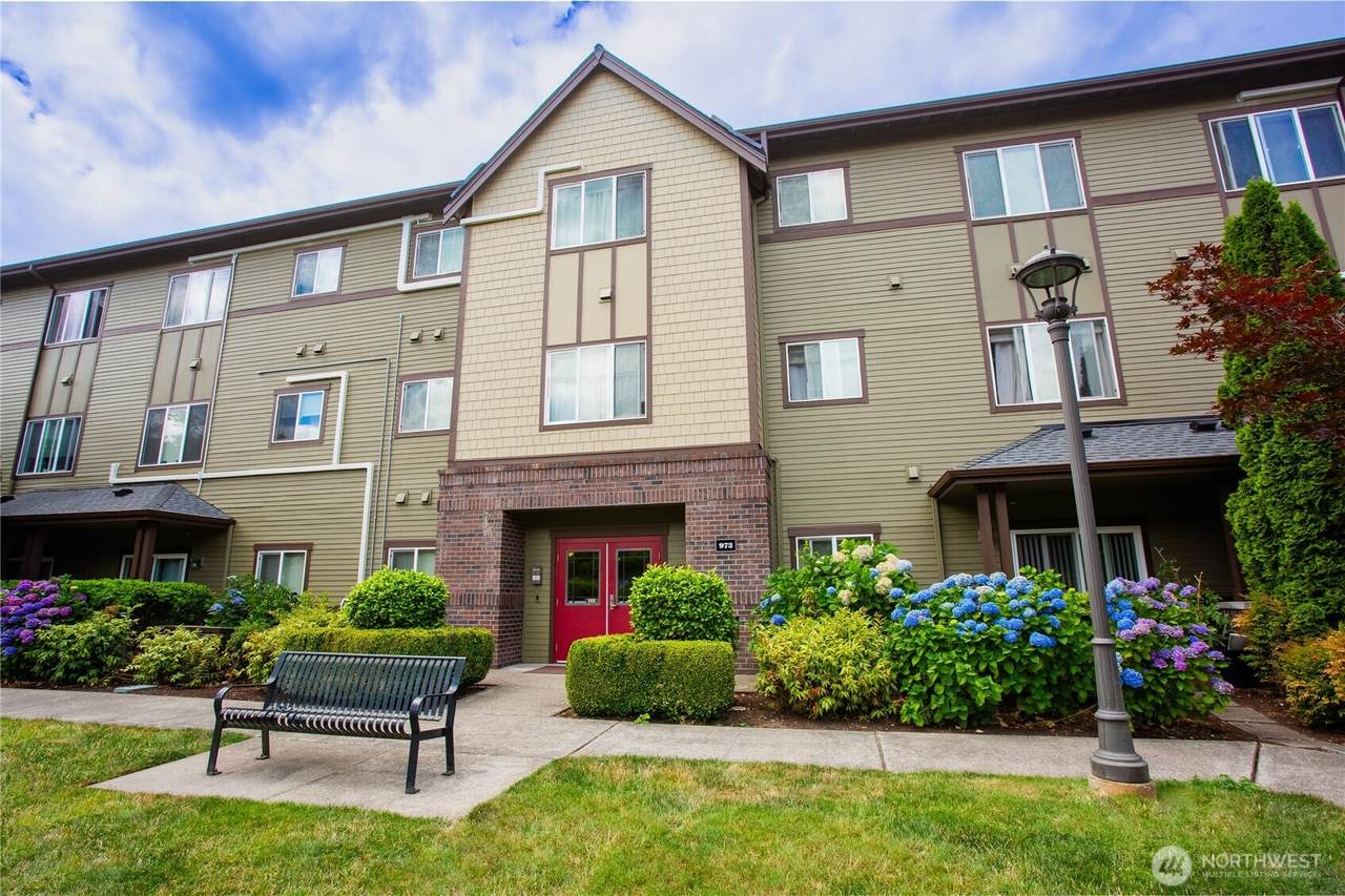 973 Ingram Street - Photo 1