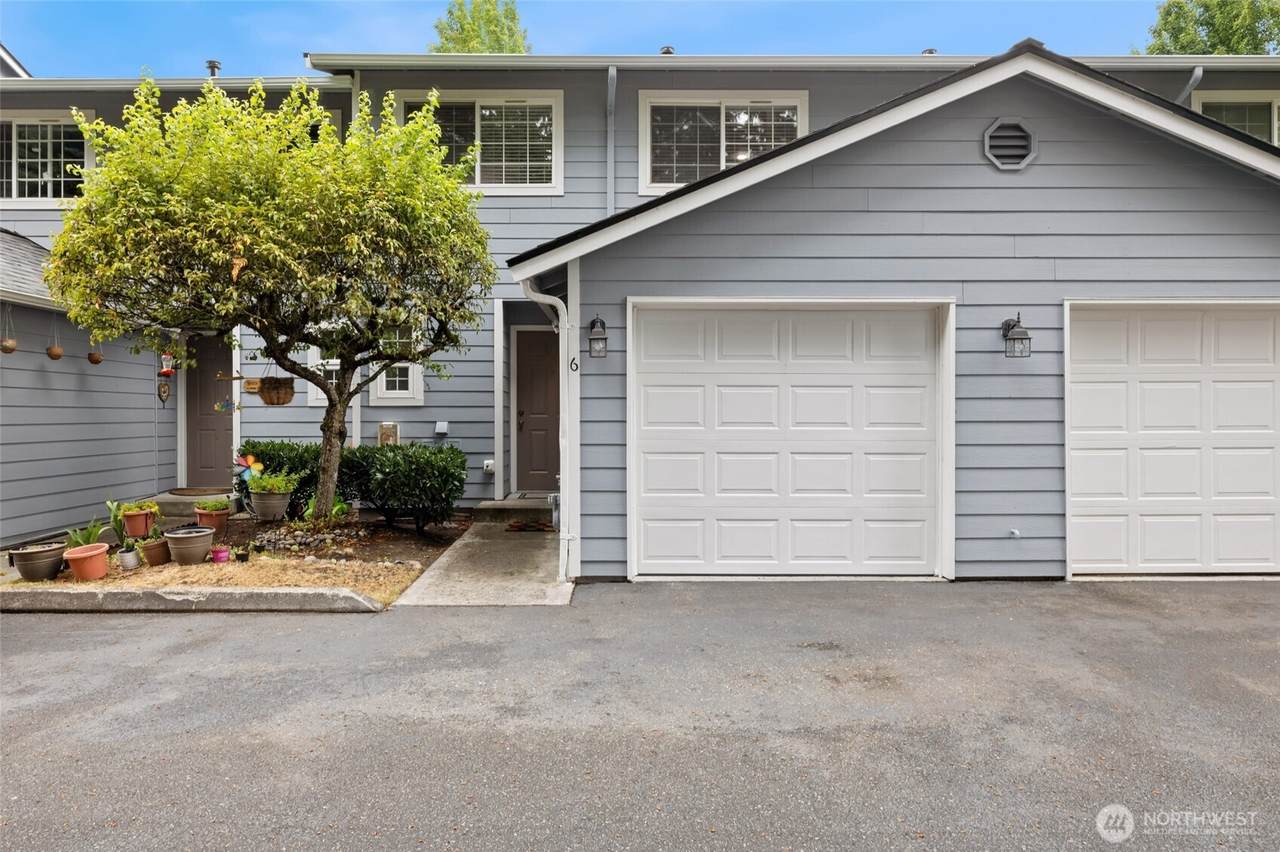 21327 76th Avenue - Photo 1