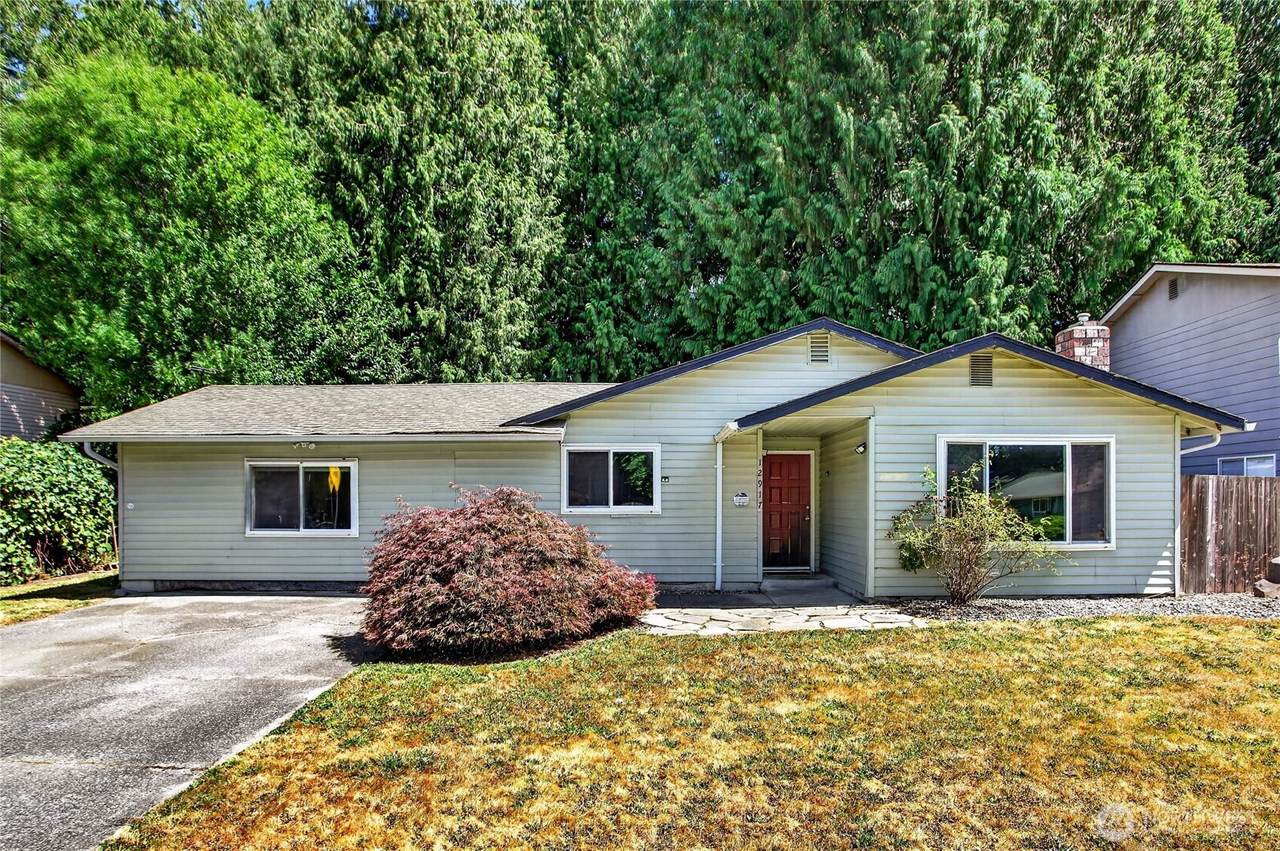 12917 55th Avenue - Photo 1