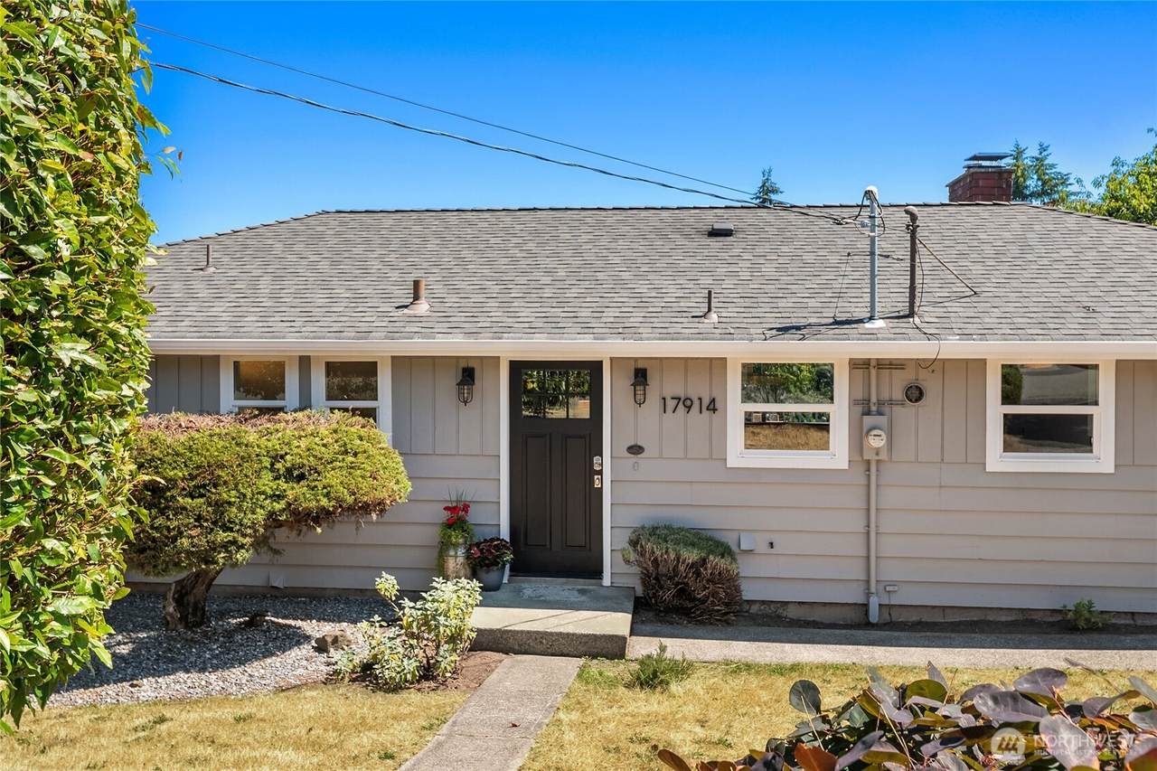17914 50th Avenue - Photo 1