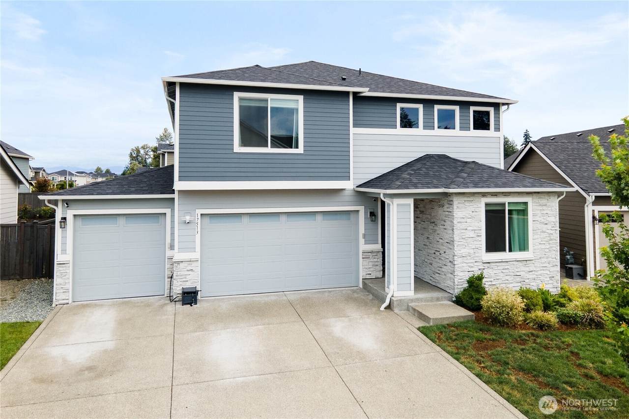 17513 124th Avenue Ct - Photo 1
