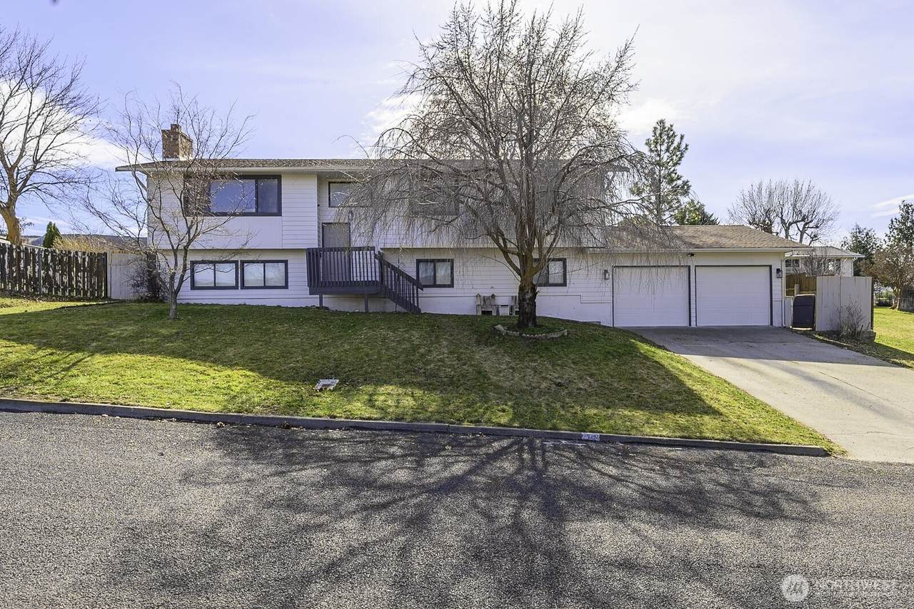 32 Diamond Street - Photo 1