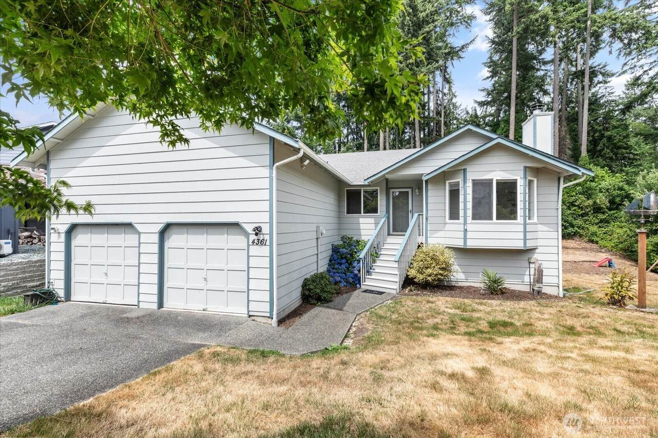 4361 Shadowood Drive - Photo 1