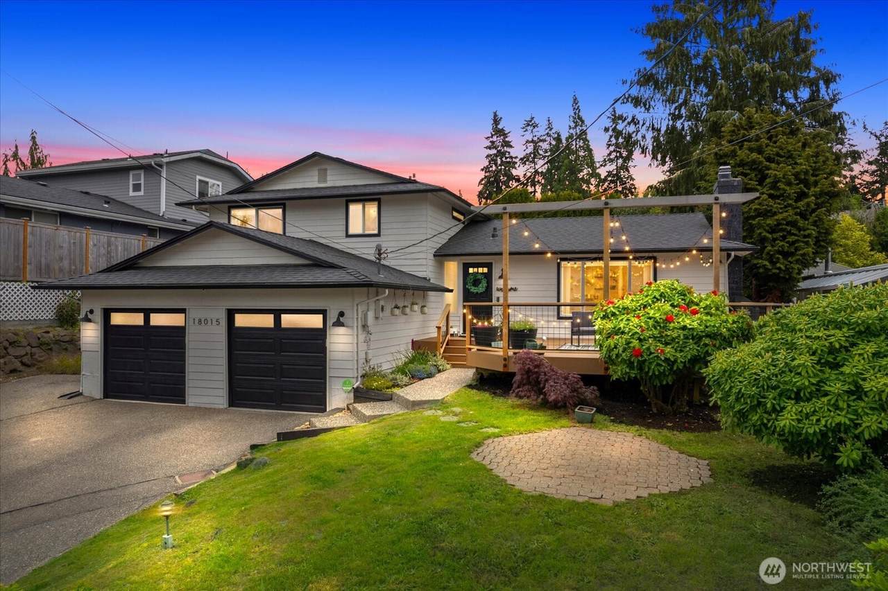 18015 Homeview Drive - Photo 1