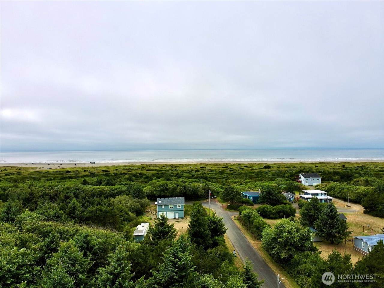 33 4th Avenue - Photo 1
