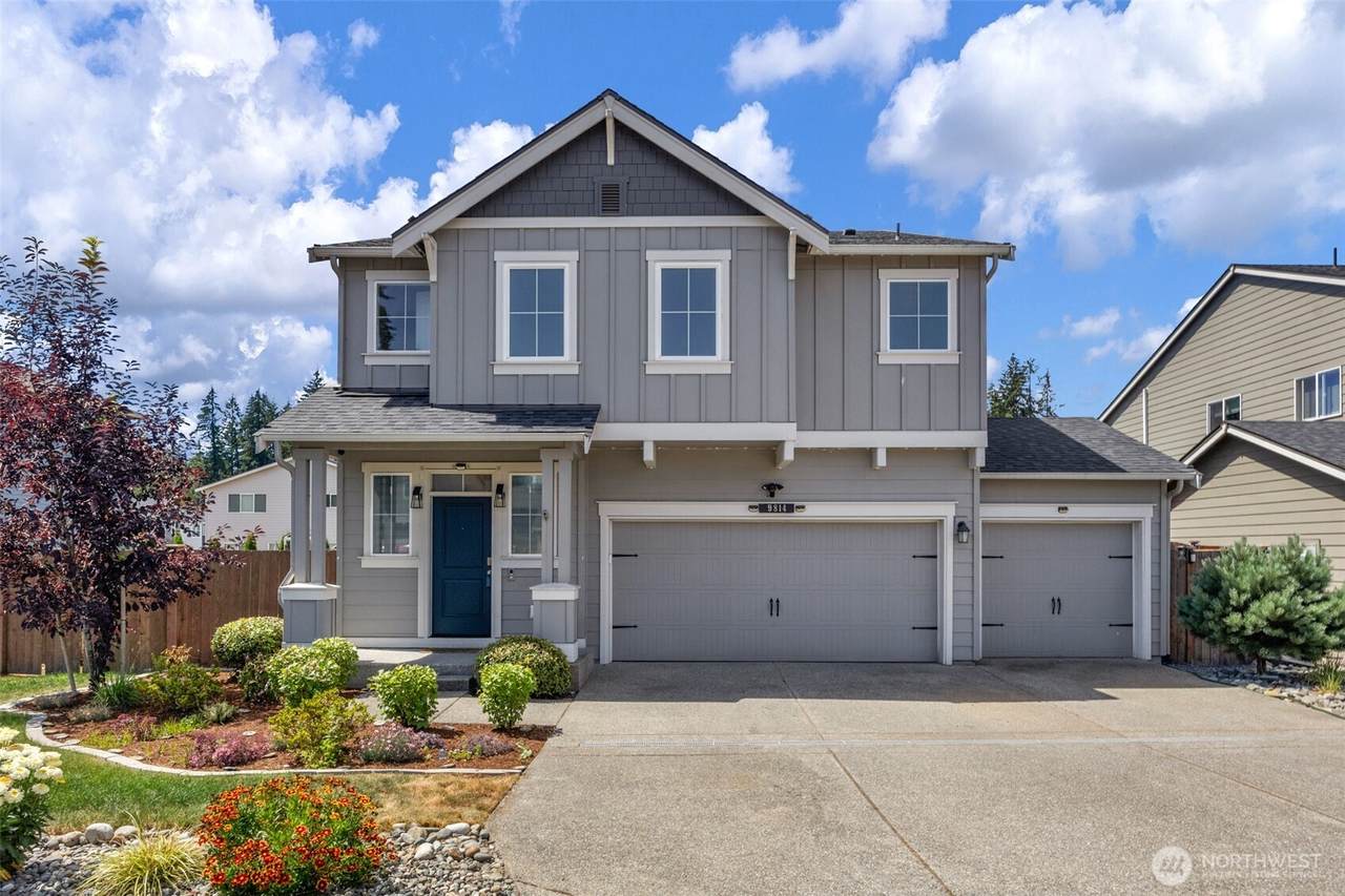 9814 Hawkins Avenue - Photo 1