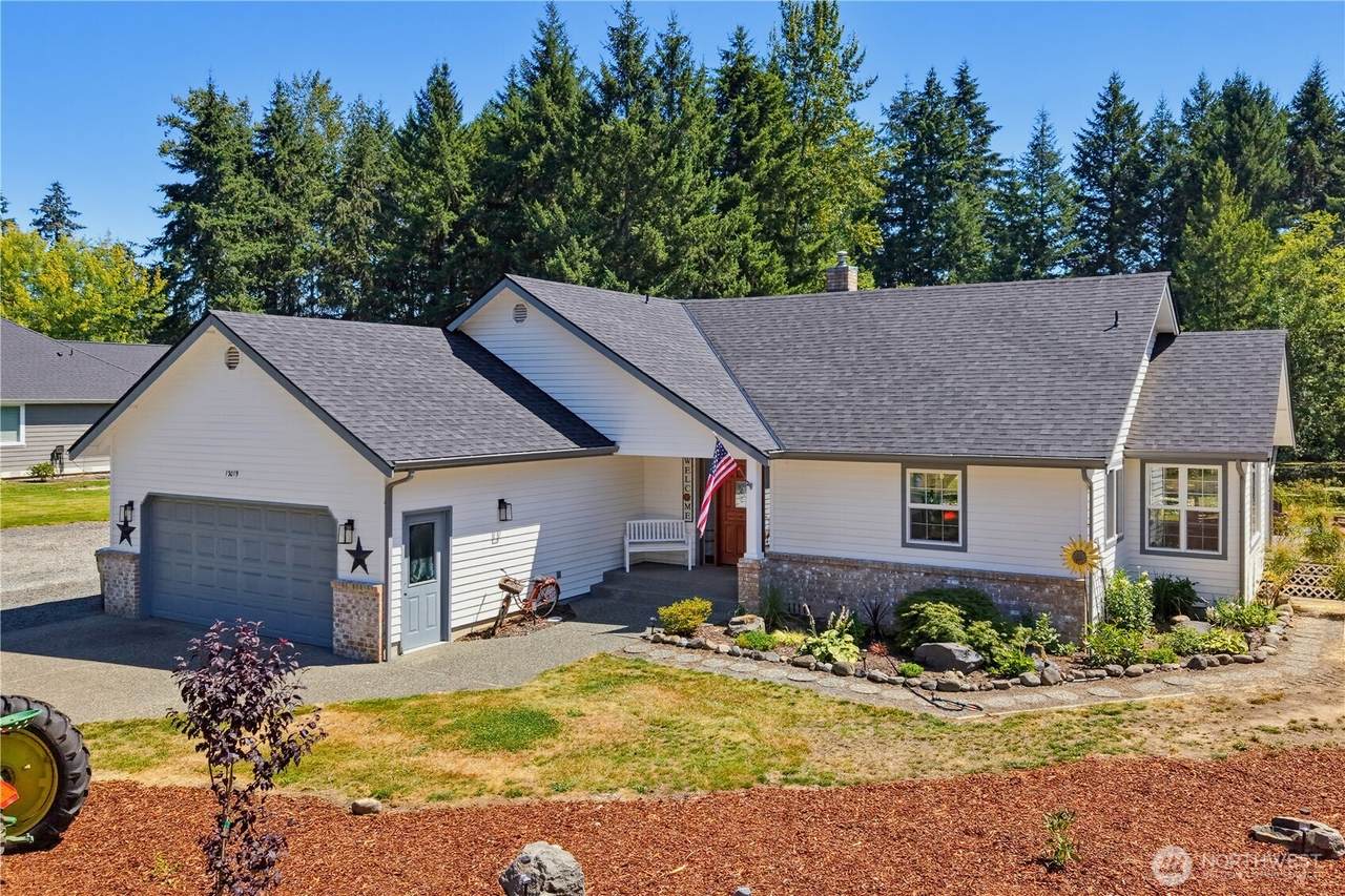12019 258th Avenue - Photo 1