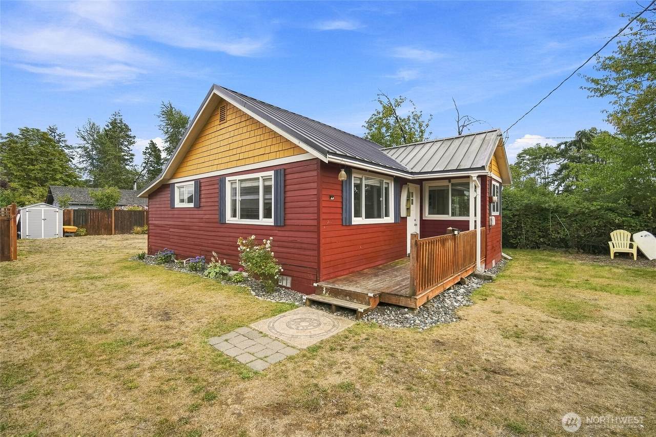7687 Francis Lane - Photo 1