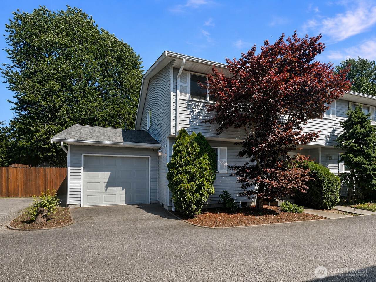 1047 Adelia Street - Photo 1