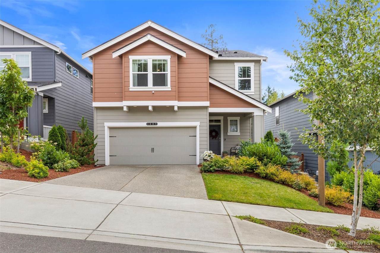 1607 Calavista Street - Photo 1