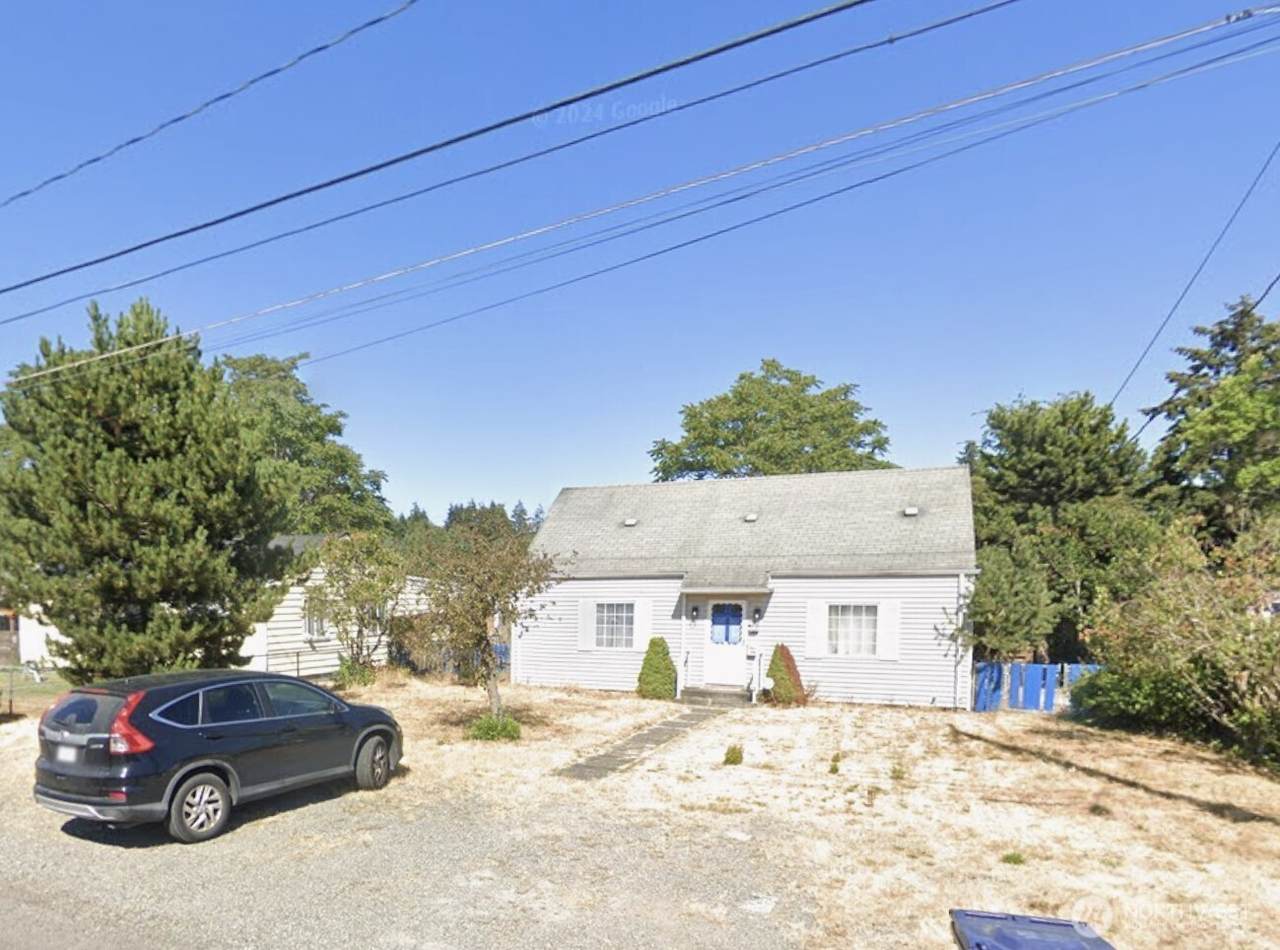 6441 Prospect Street - Photo 1