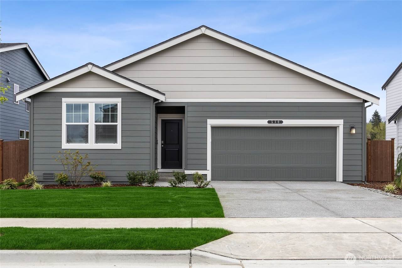 1447 Lambertus Avenue - Photo 1