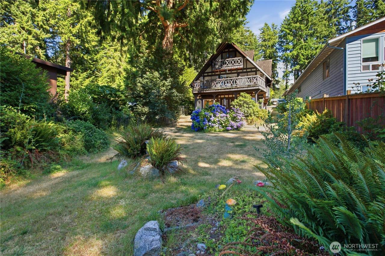https://bt-photos.global.ssl.fastly.net/nwmls/1280_boomver_1_2561858-1.jpg