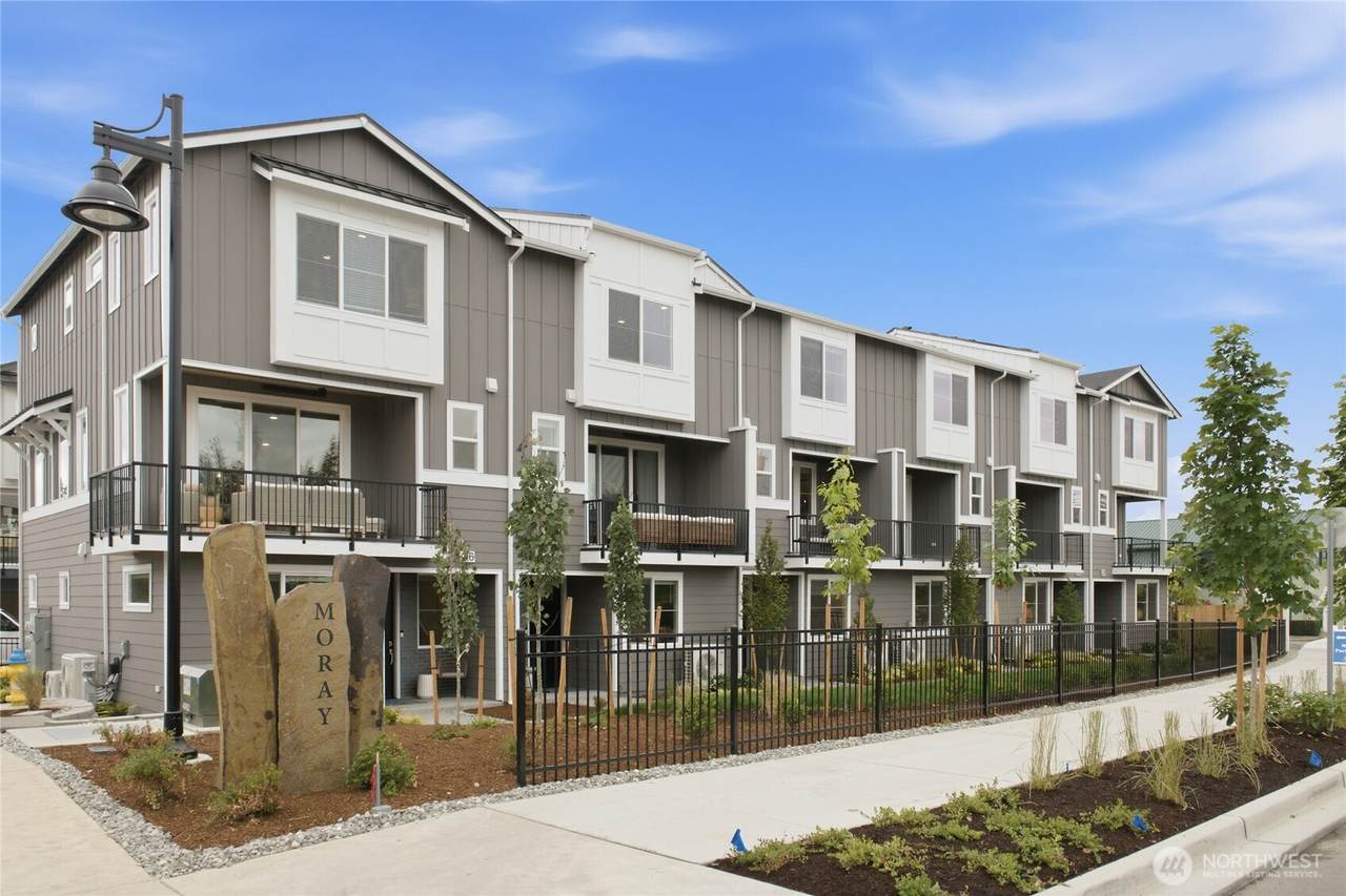 21029 87th Avenue - Photo 1