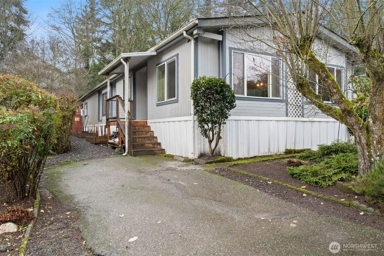 5307 State Highway 303 - Photo 1