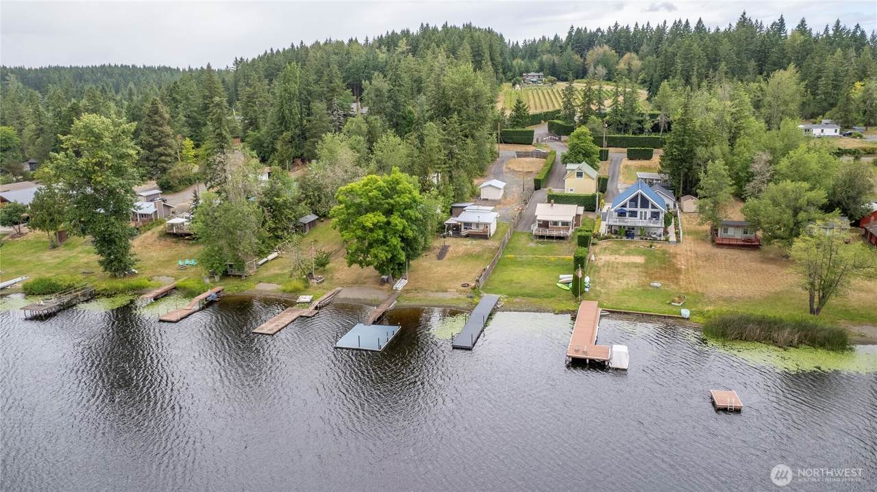 4920 Silver Lake Road - Photo 1