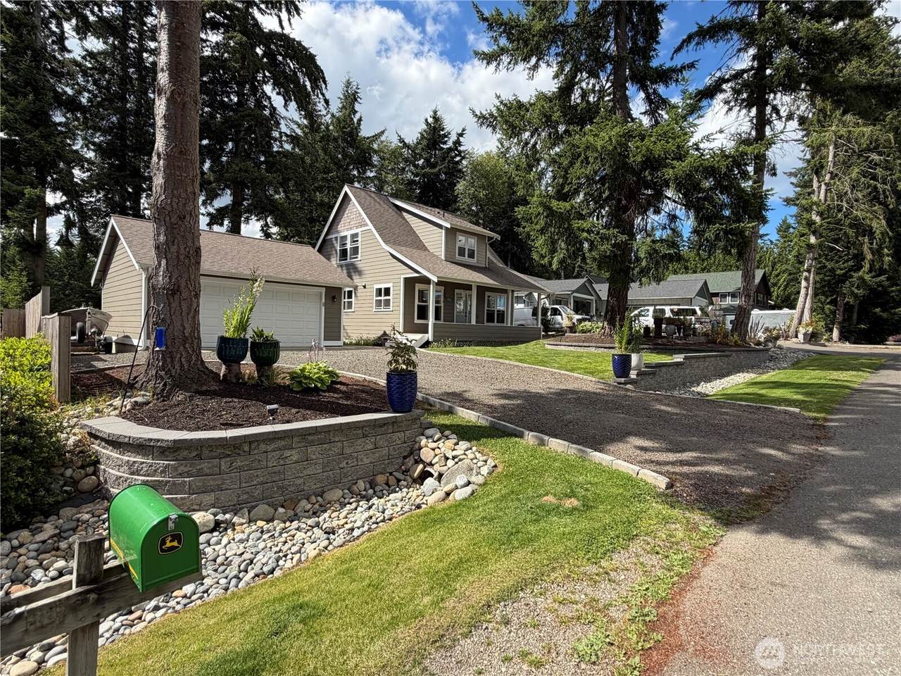 115 Eagleview Lane - Photo 1